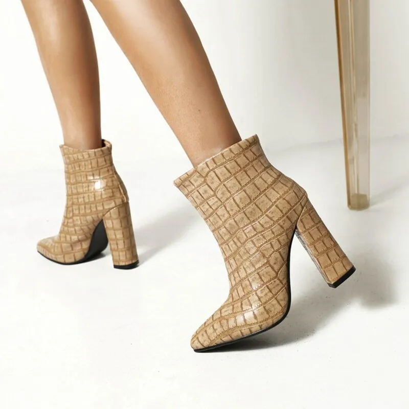 AlliChic Plush Alligator Pointed Toe Autumn Boots