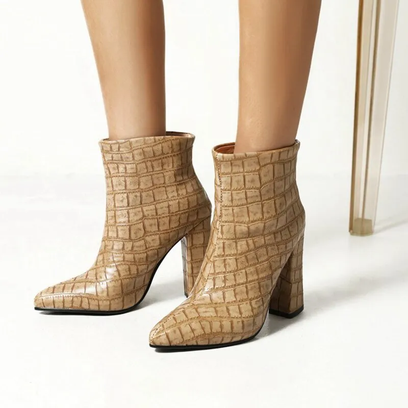 AlliChic Plush Alligator Pointed Toe Autumn Boots