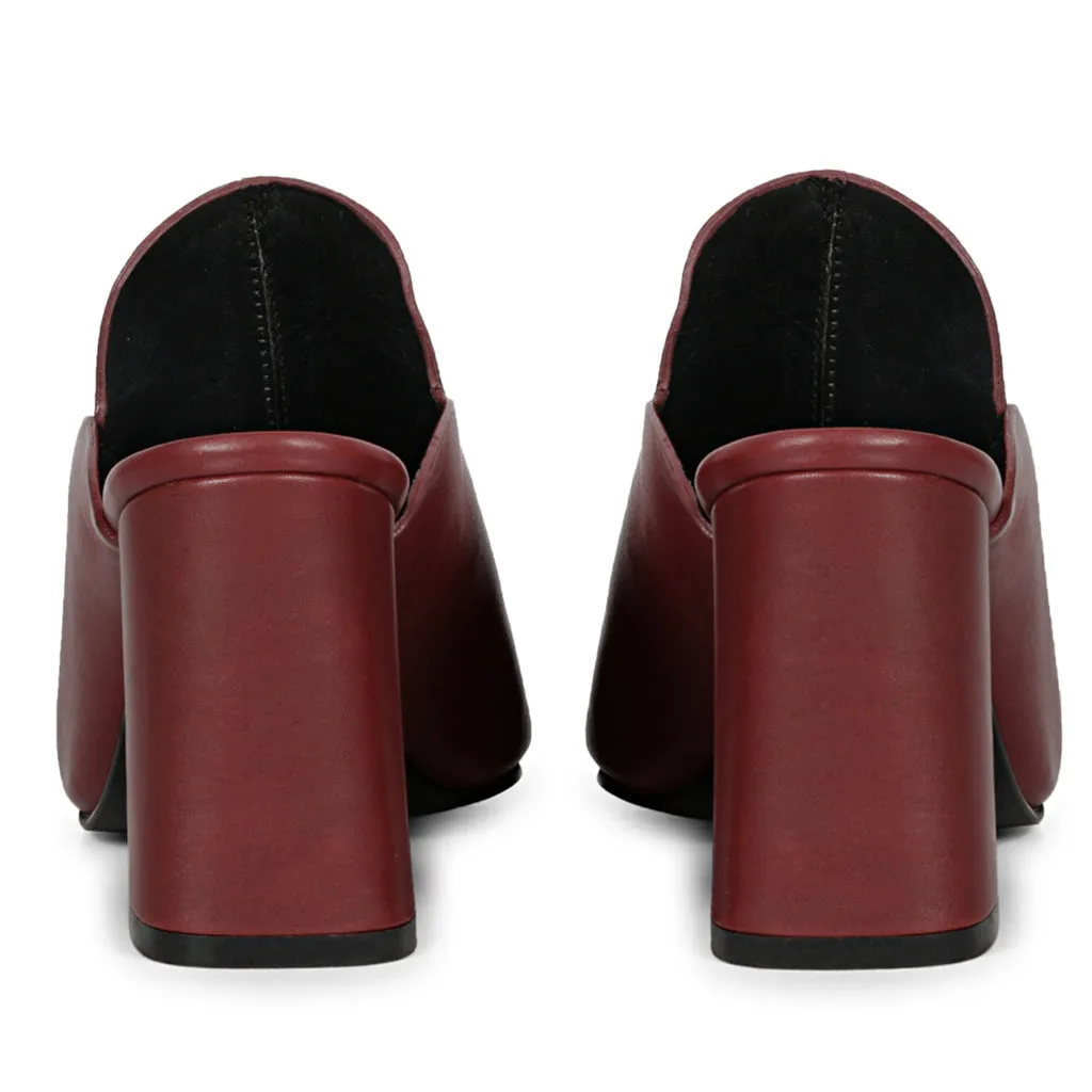 Amor Burgundy Leather Block Heel Mules