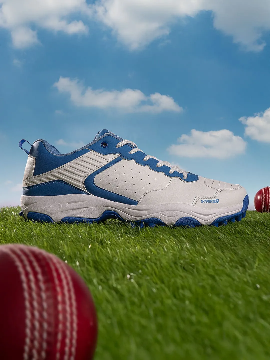 Bacca Bucci STRIKER Cricket Shoes