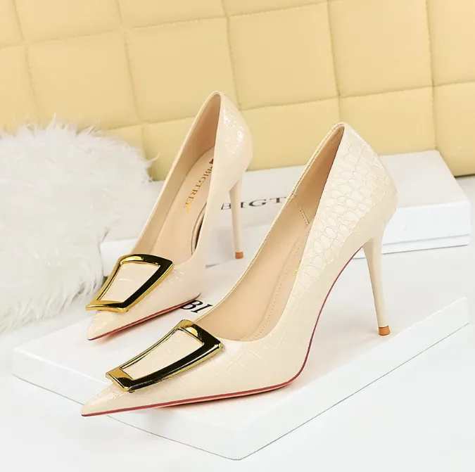 Elegant High Heel Pointed Toe Shoes with Metal Button for Women